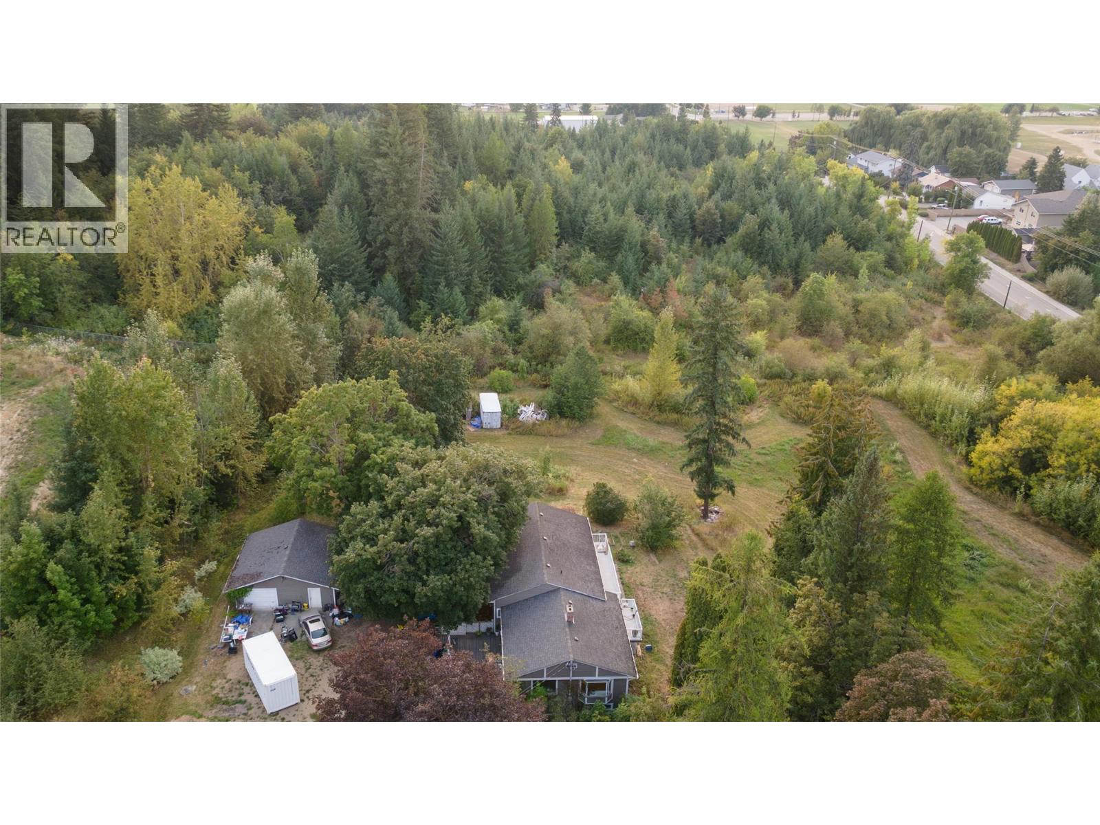 1121 Shuswap Street SW, Salmon Arm