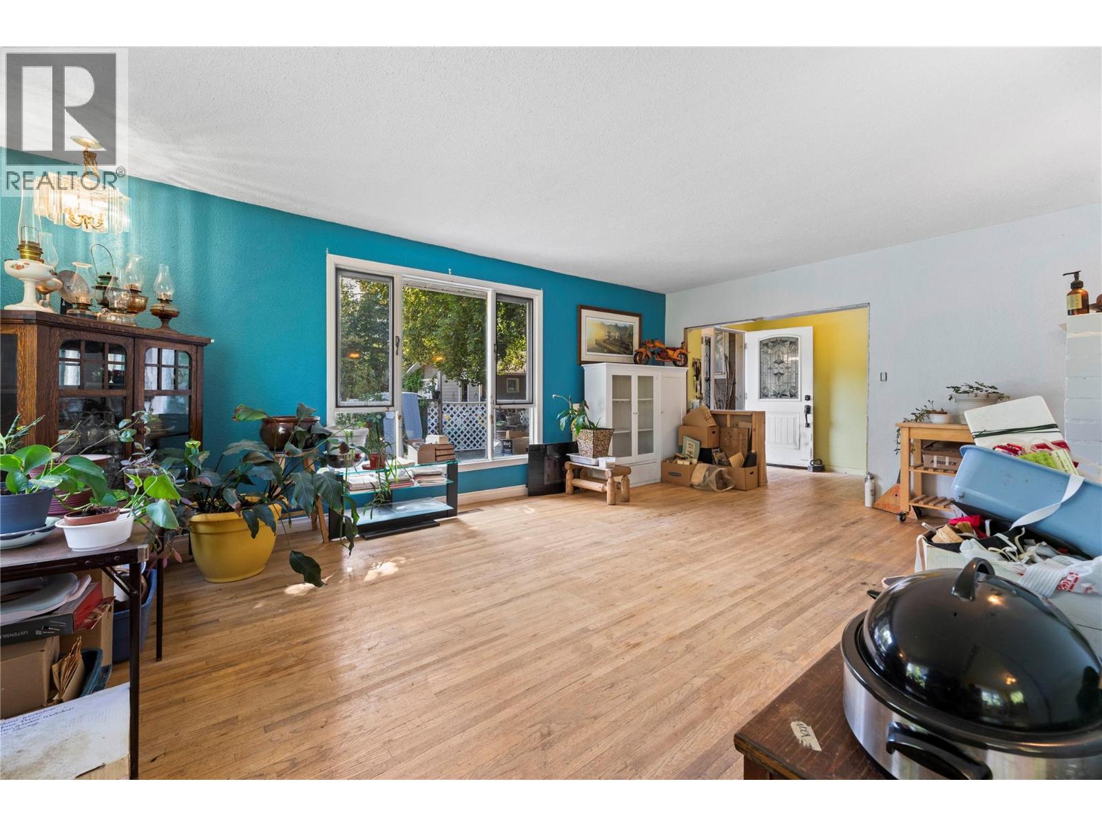 1121 Shuswap Street SW, Salmon Arm