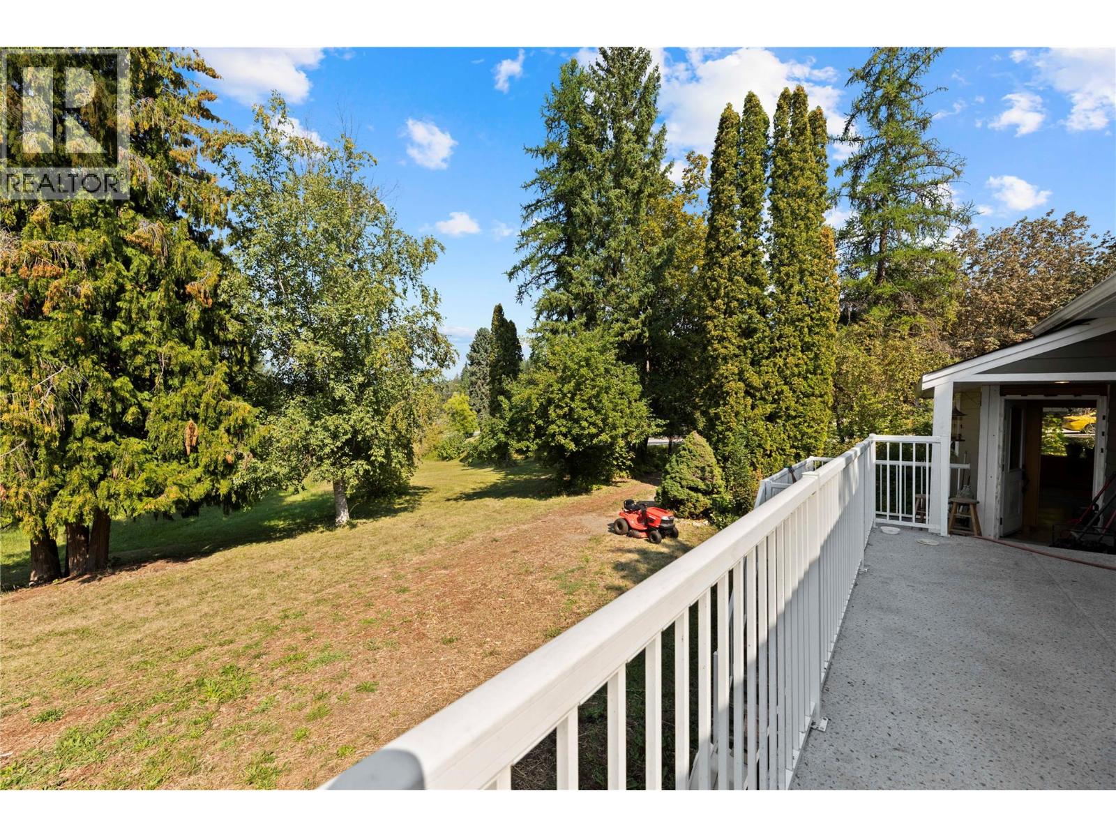 1121 Shuswap Street SW, Salmon Arm