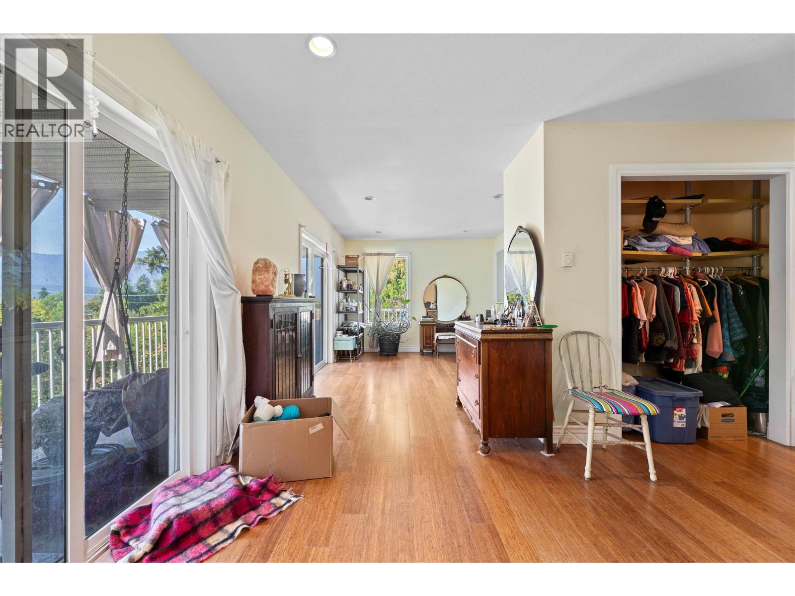 1121 Shuswap Street SW, Salmon Arm