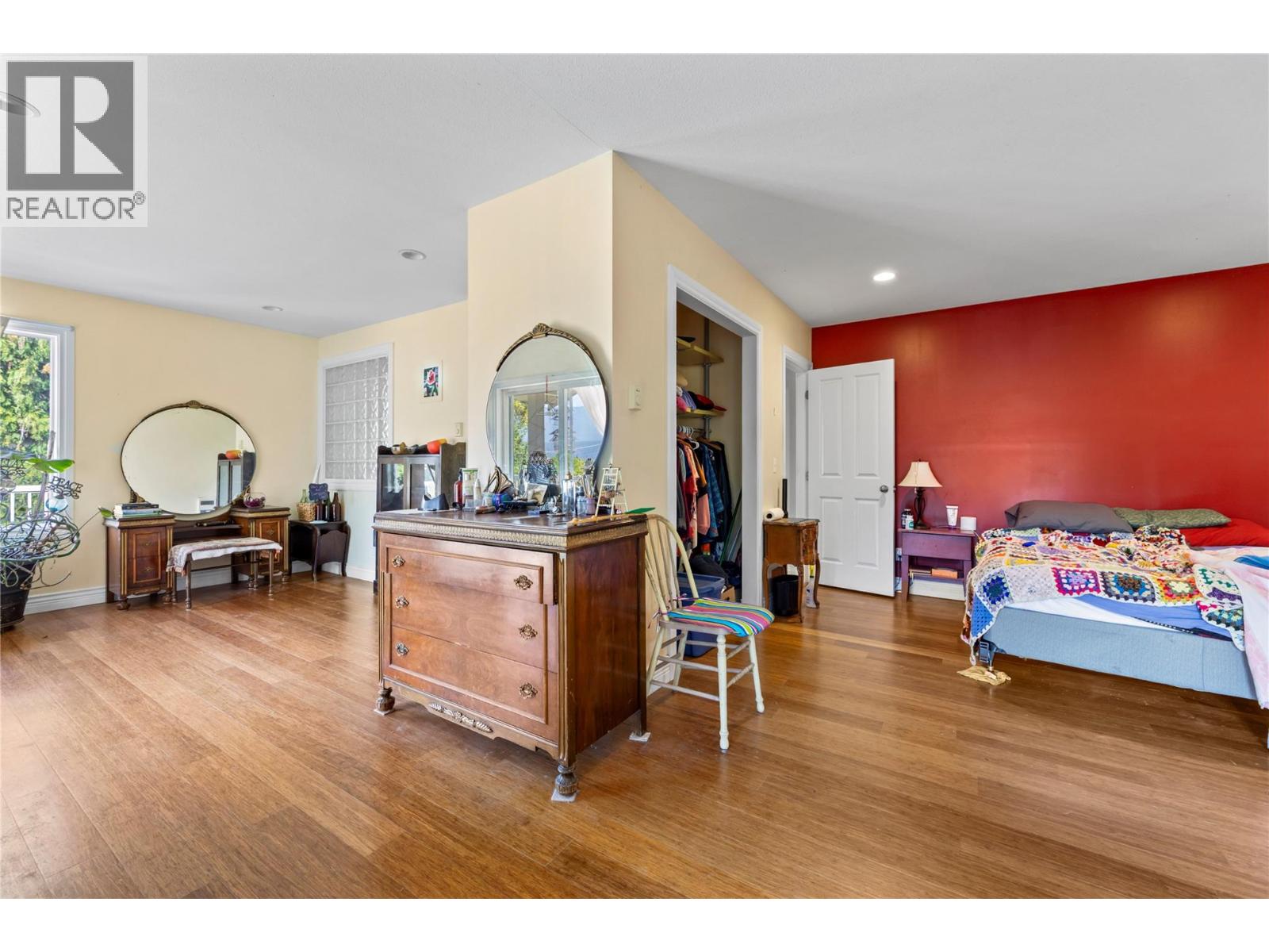 1121 Shuswap Street SW, Salmon Arm