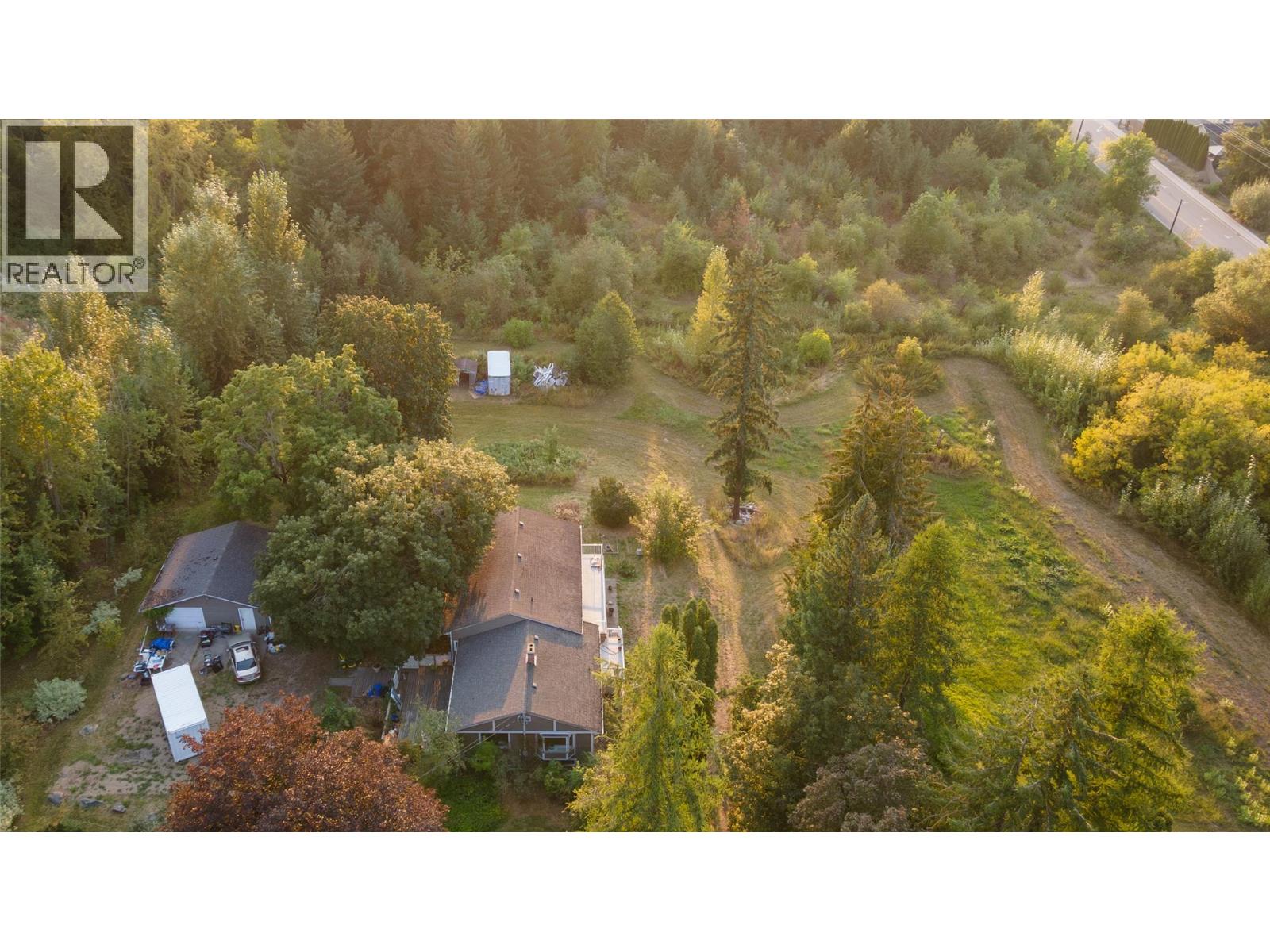 1121 Shuswap Street SW, Salmon Arm