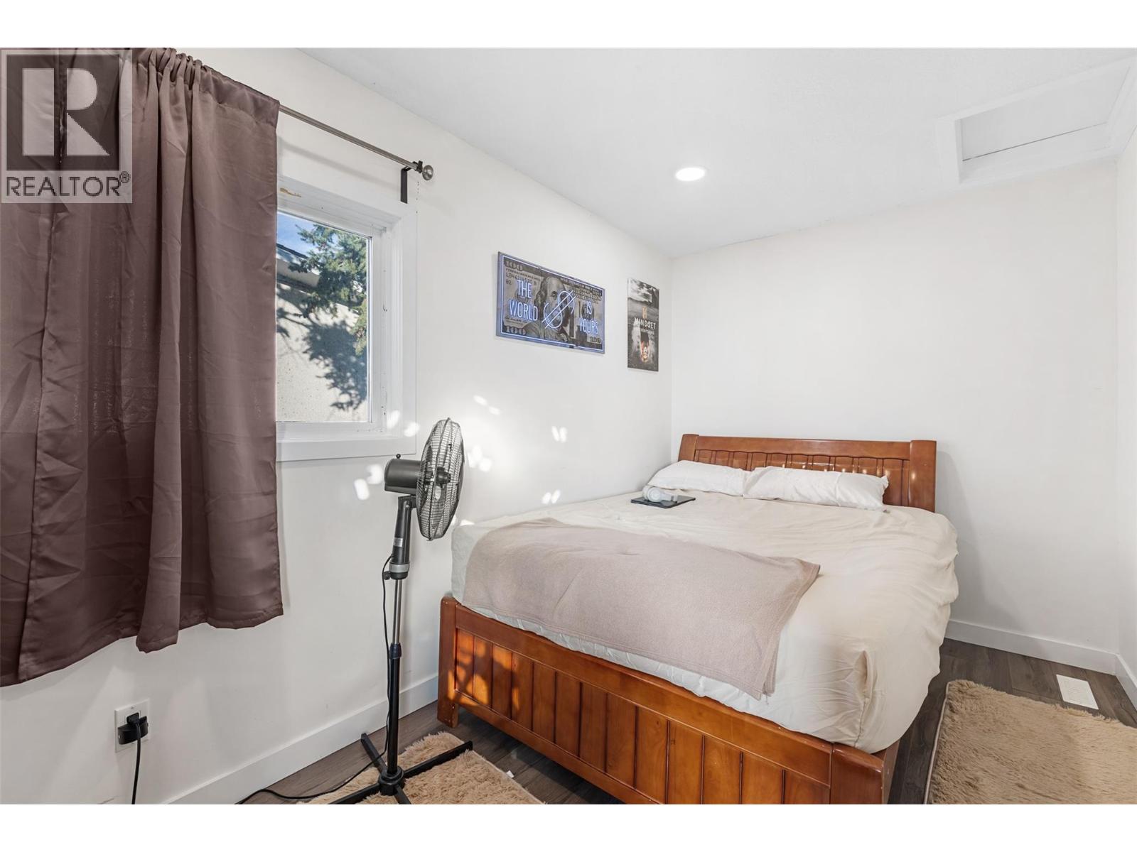 2650 Thacker Drive, West Kelowna