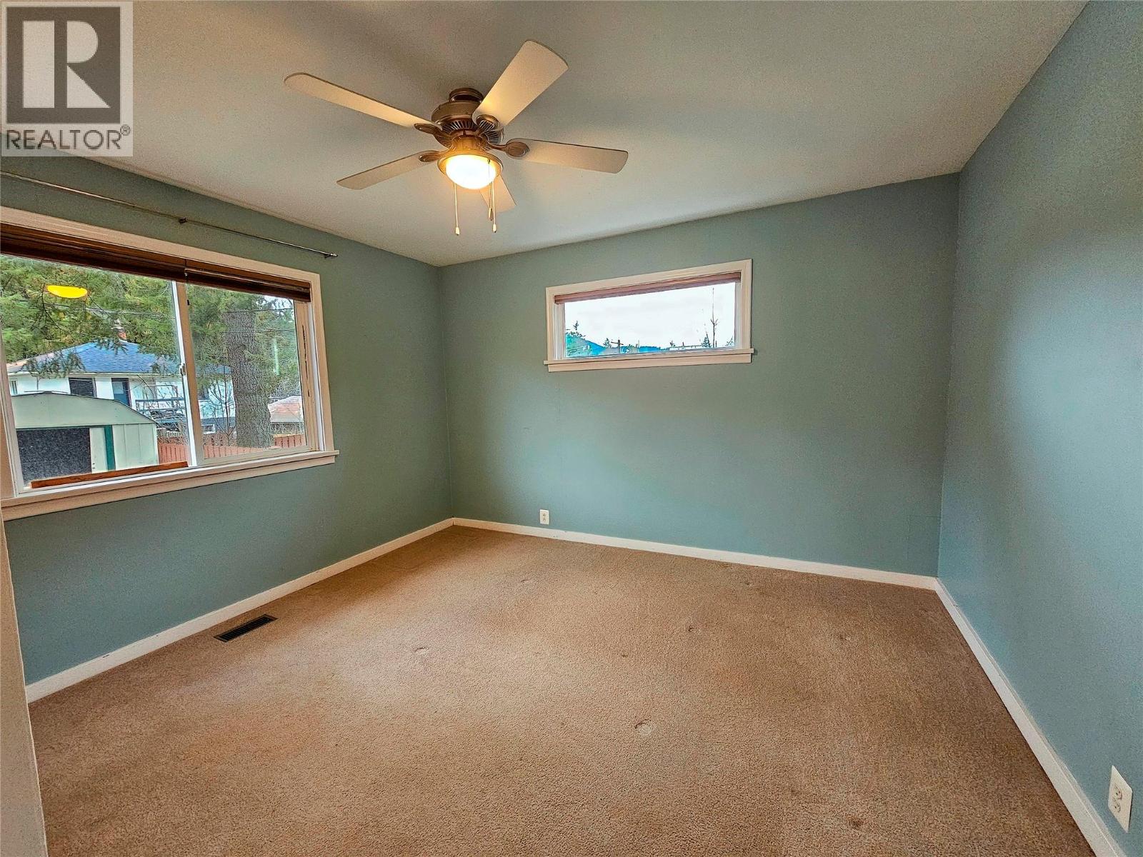 614 10th Avenue, Castlegar