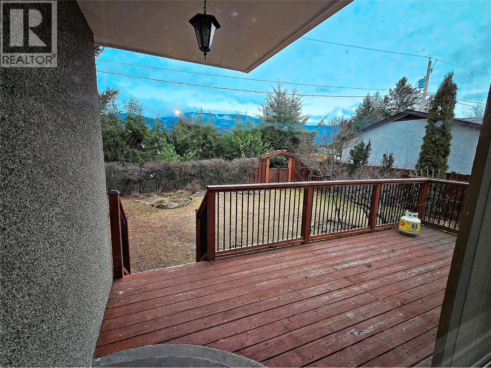 614 10th Avenue, Castlegar