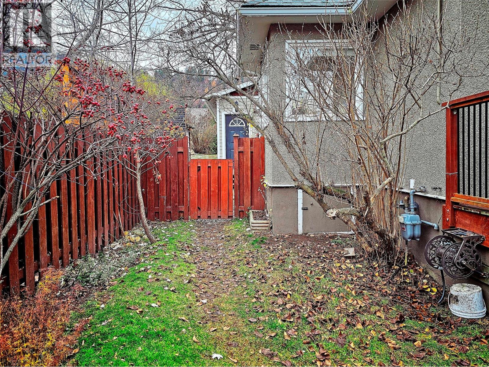 614 10th Avenue, Castlegar