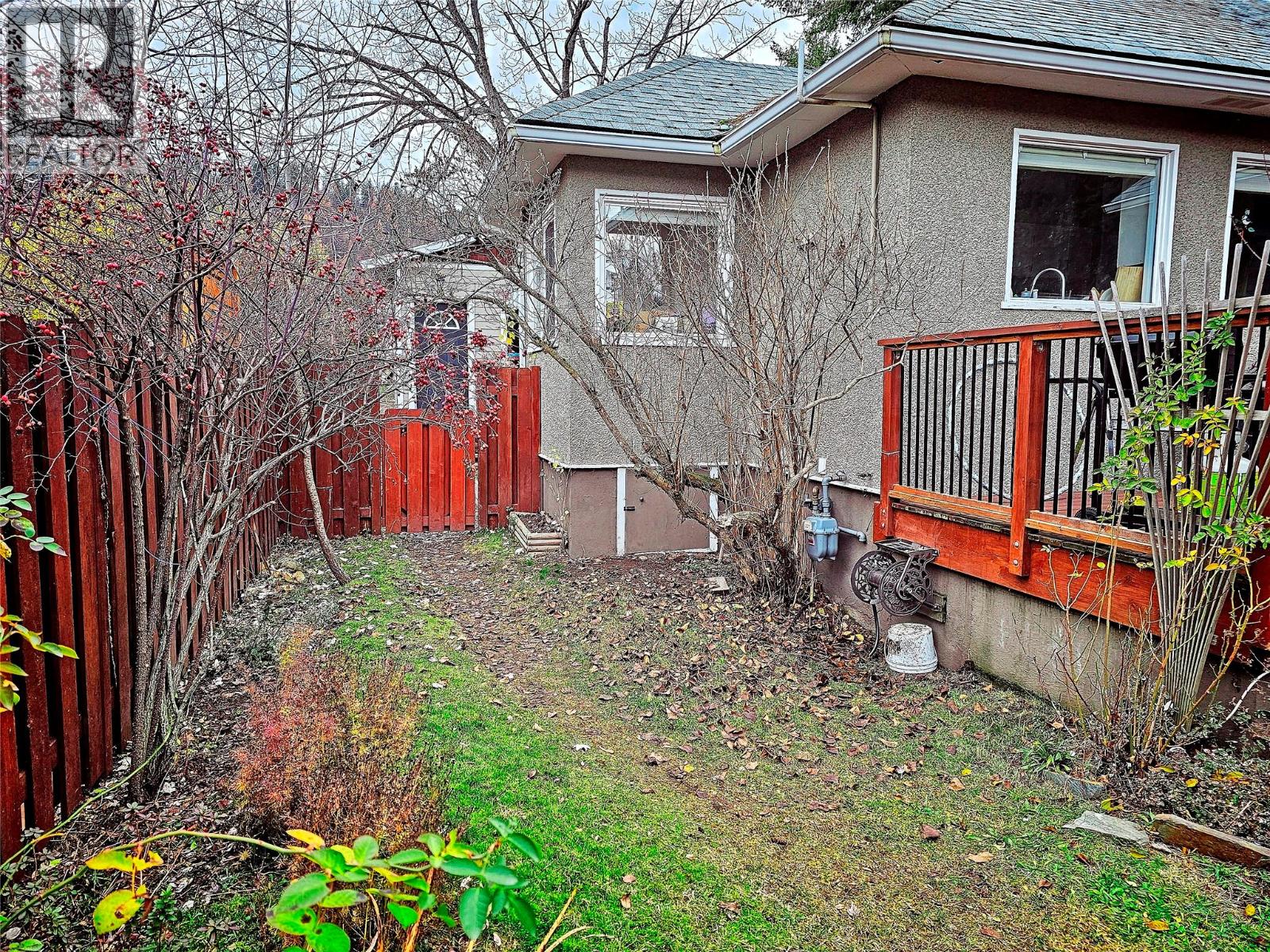 614 10th Avenue, Castlegar