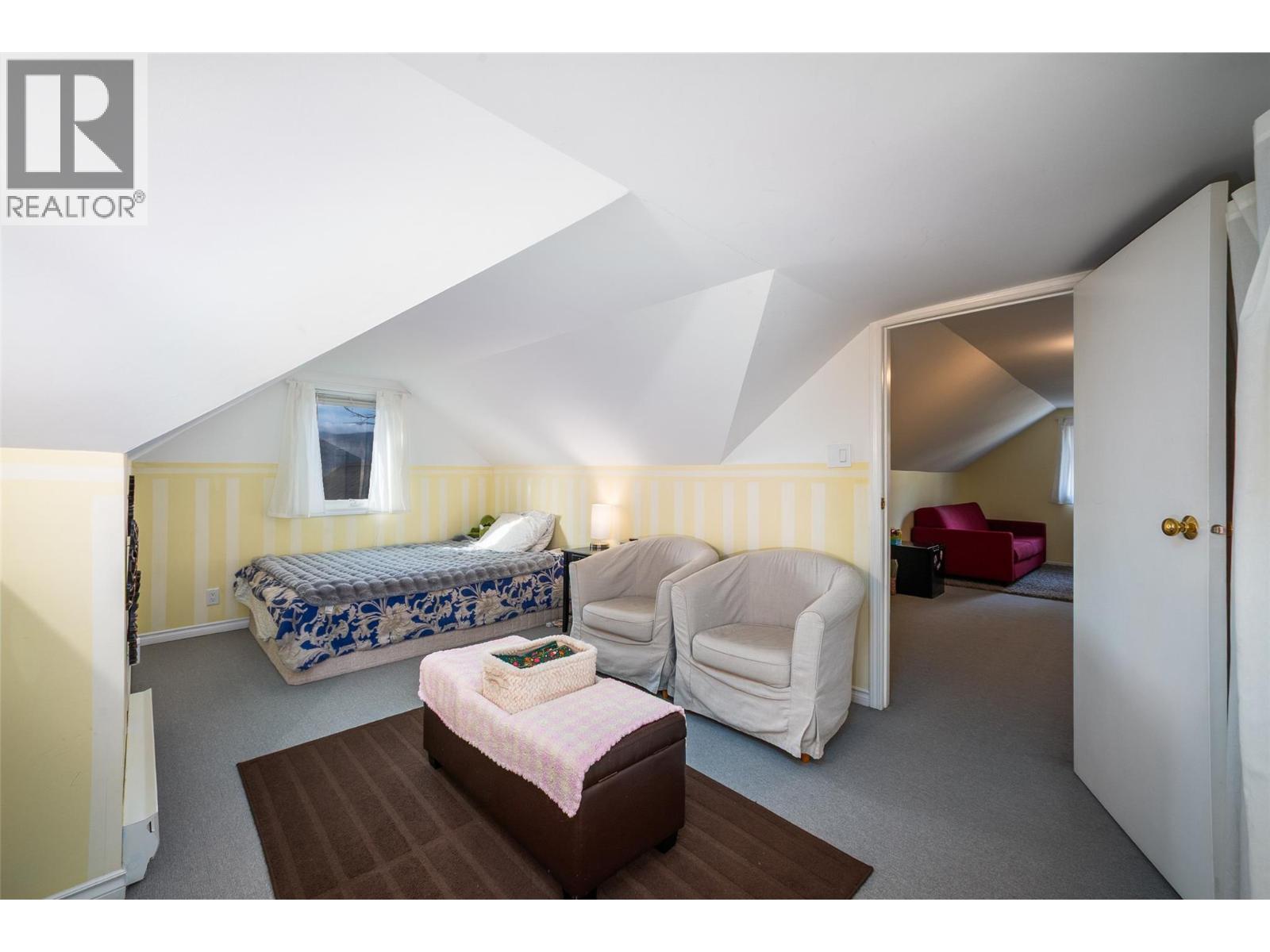  1150 Kelview Street, Kelowna