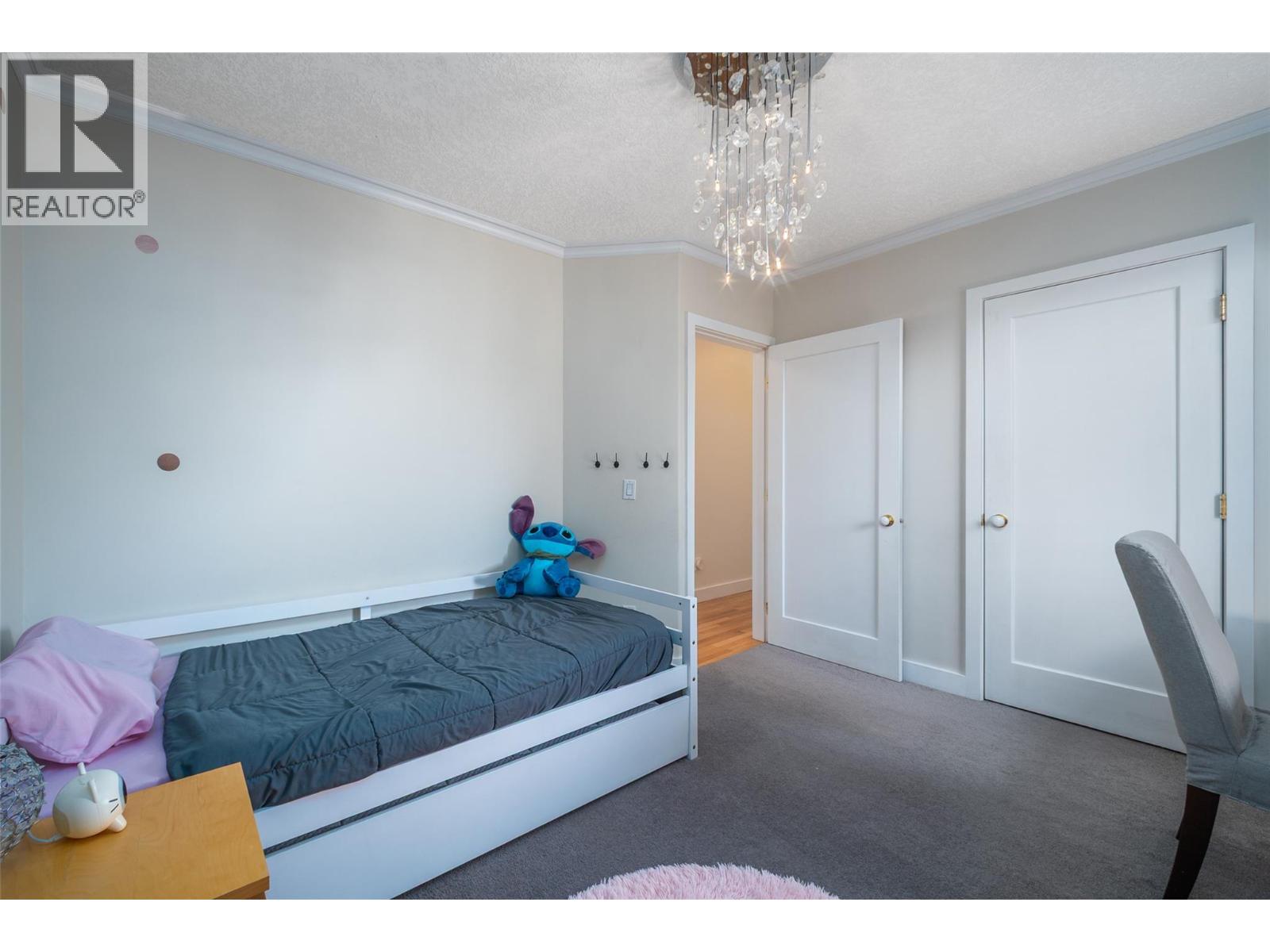  1150 Kelview Street, Kelowna