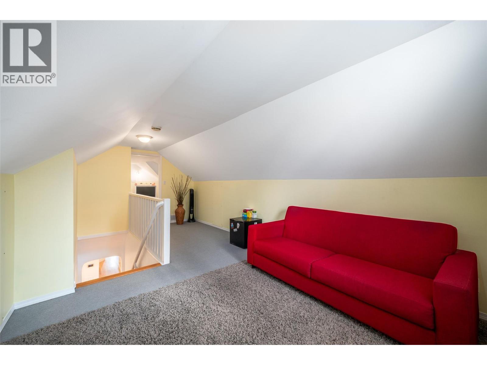  1150 Kelview Street, Kelowna