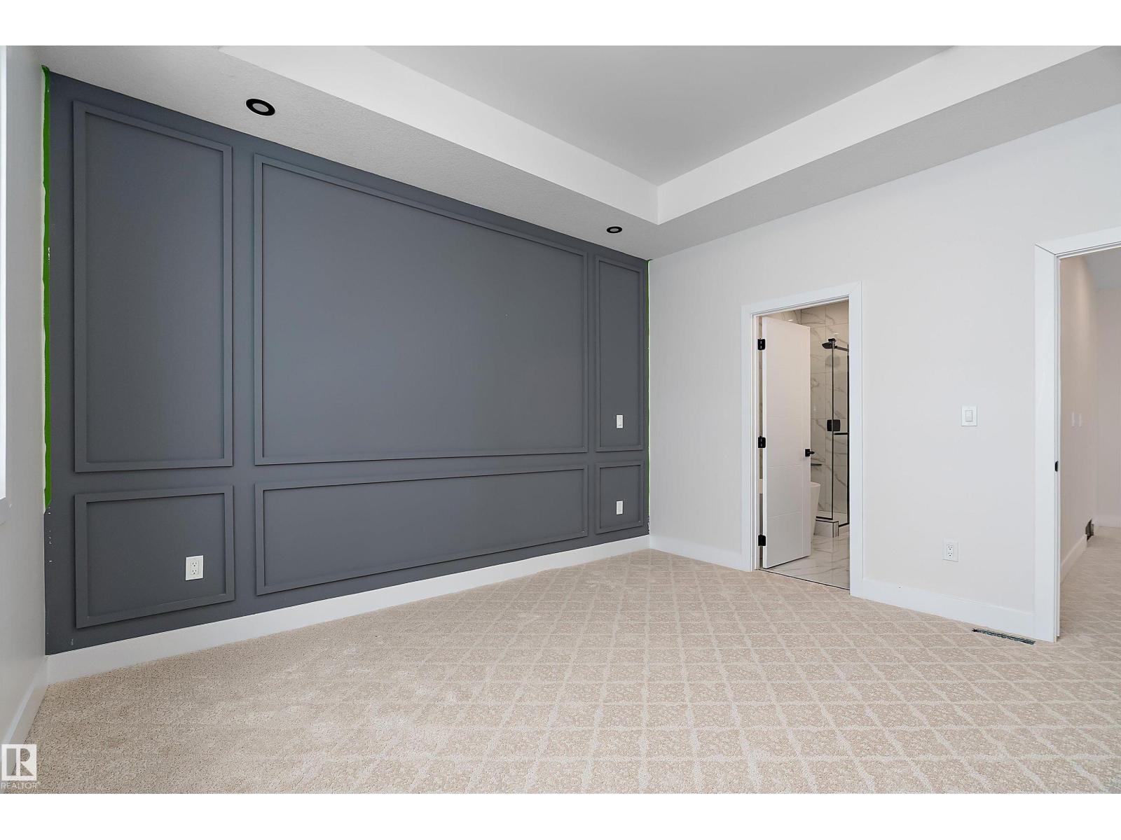 38 ASTORIA PL, Devon