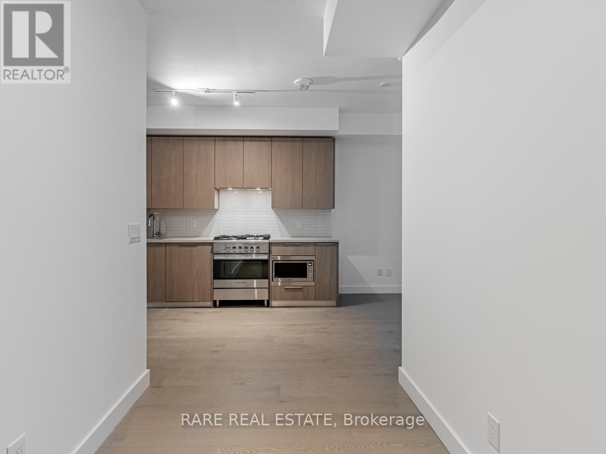 505 - 160 KINGSWAY CRESCENT - Photo 4 of 12, Toronto (Kingsway South), Ontario