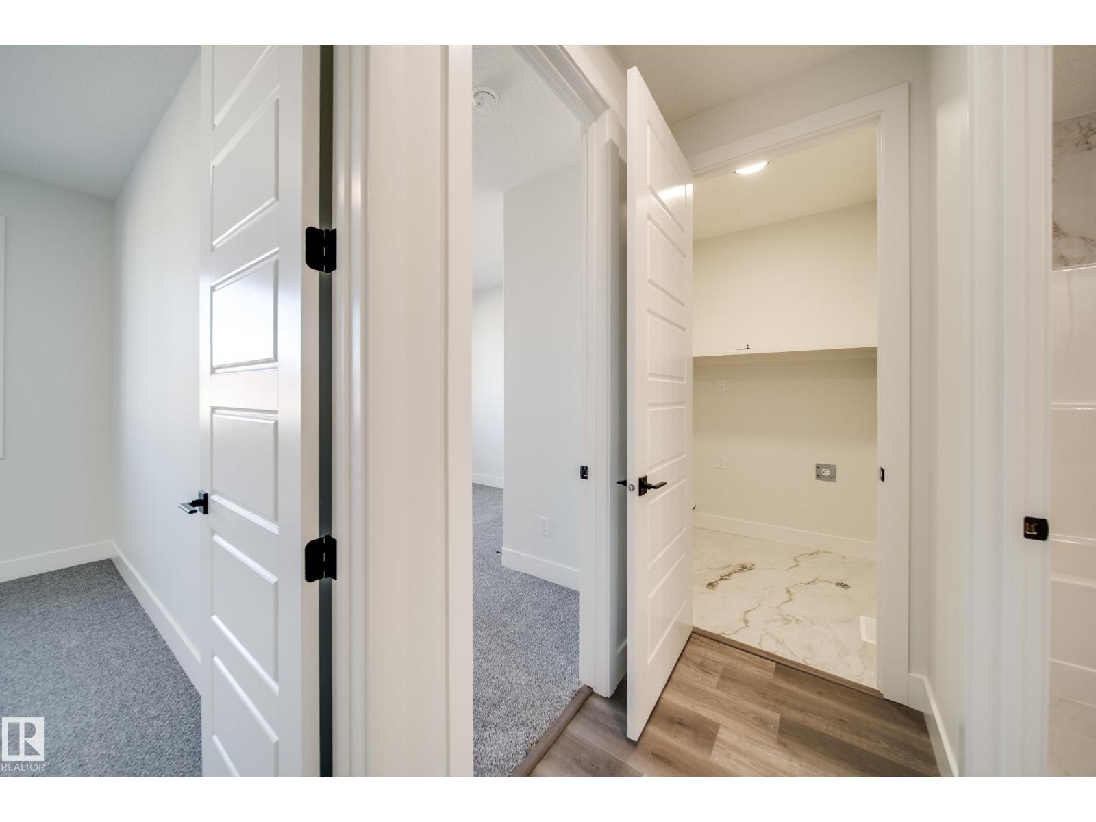 7023 177 AV NW - 21