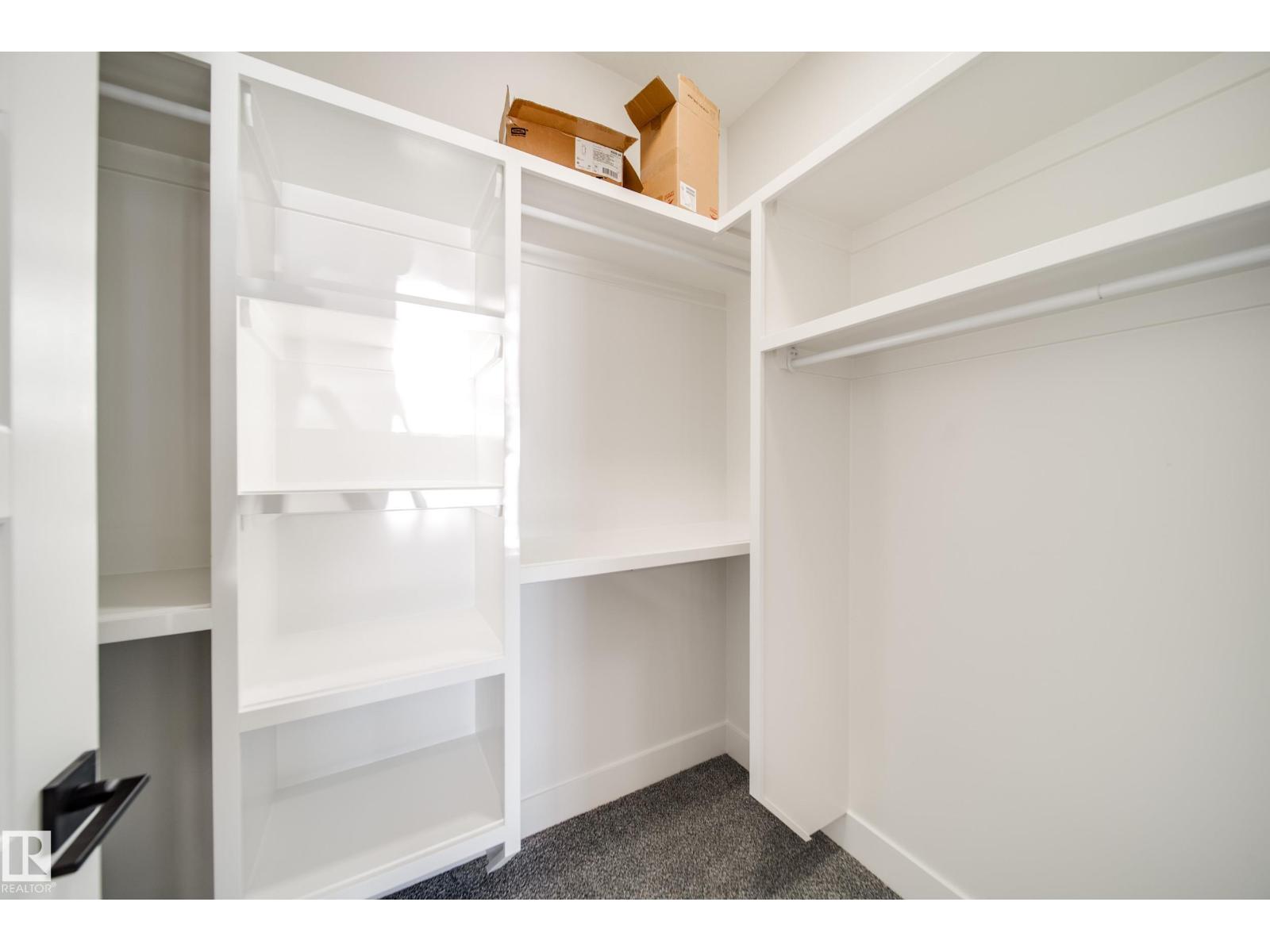 7023 177 AV NW - 28