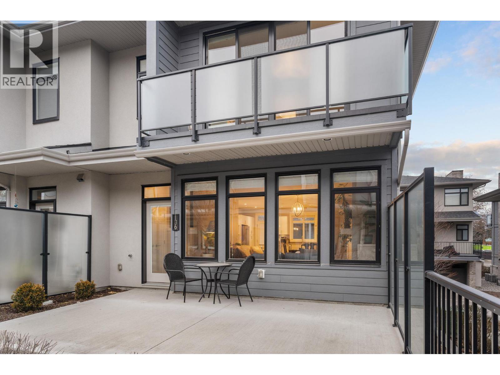 136 1102 Cameron Avenue, Kelowna