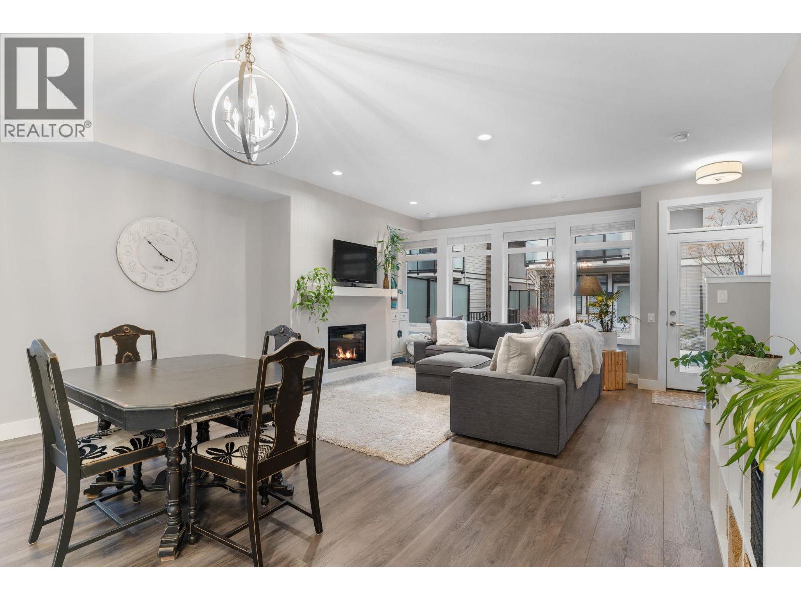 136 1102 Cameron Avenue, Kelowna