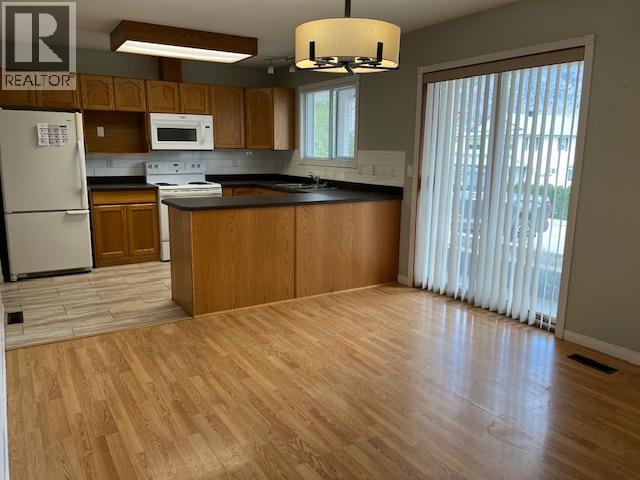 4008 LOBELIA Drive, Osoyoos