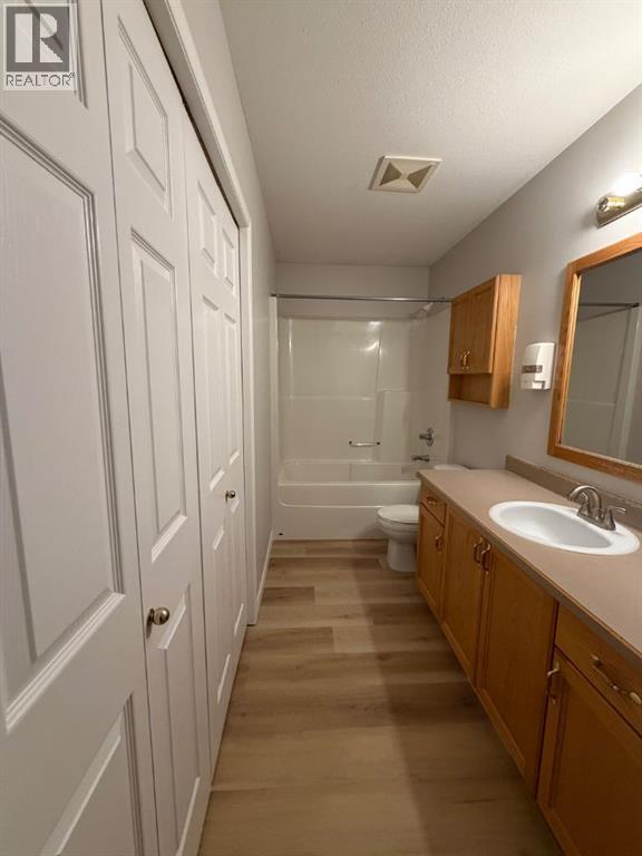 180 Webb Drive, Fort McMurray