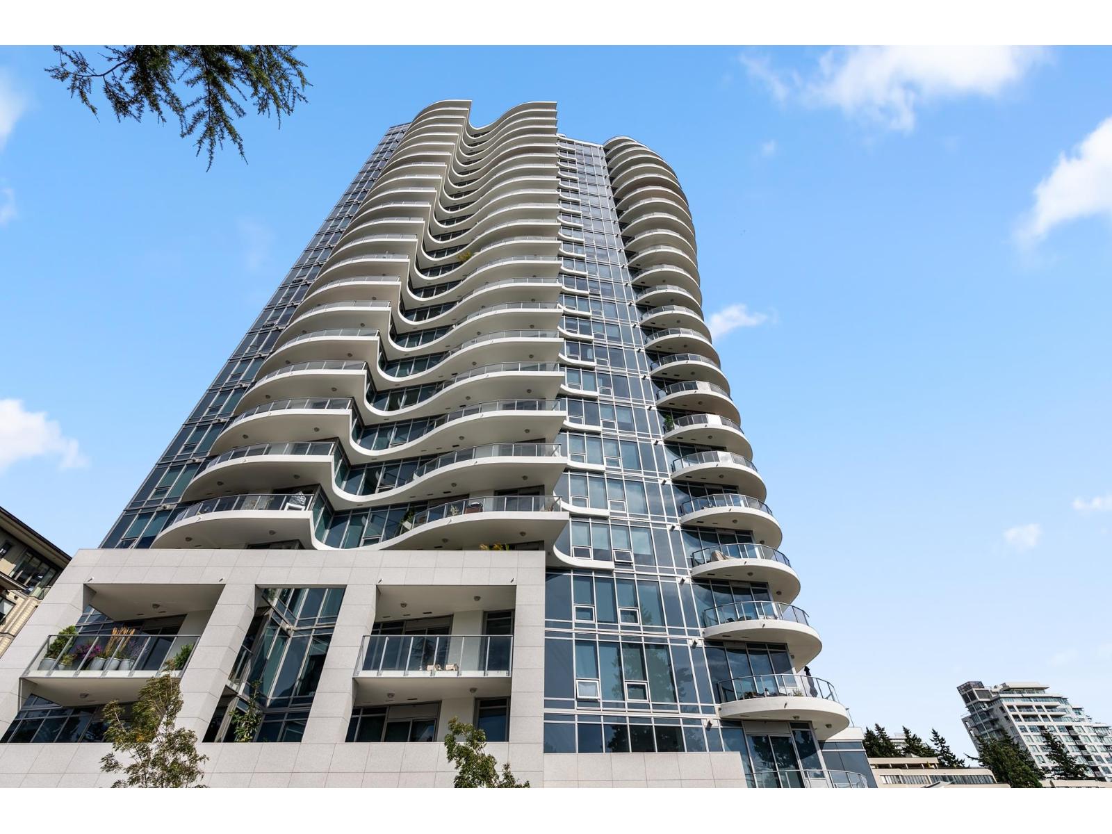 1102 1500 MARTIN STREET, White Rock