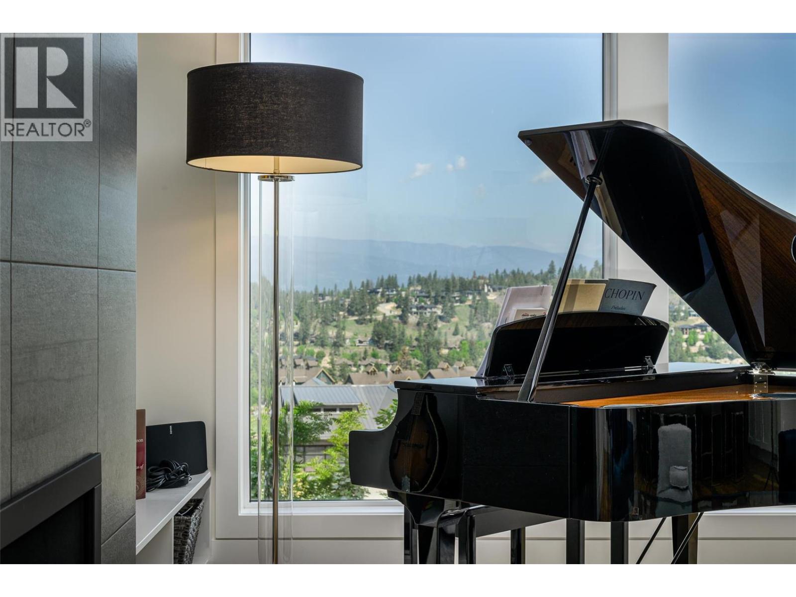 257 Ashcroft Court, Vernon