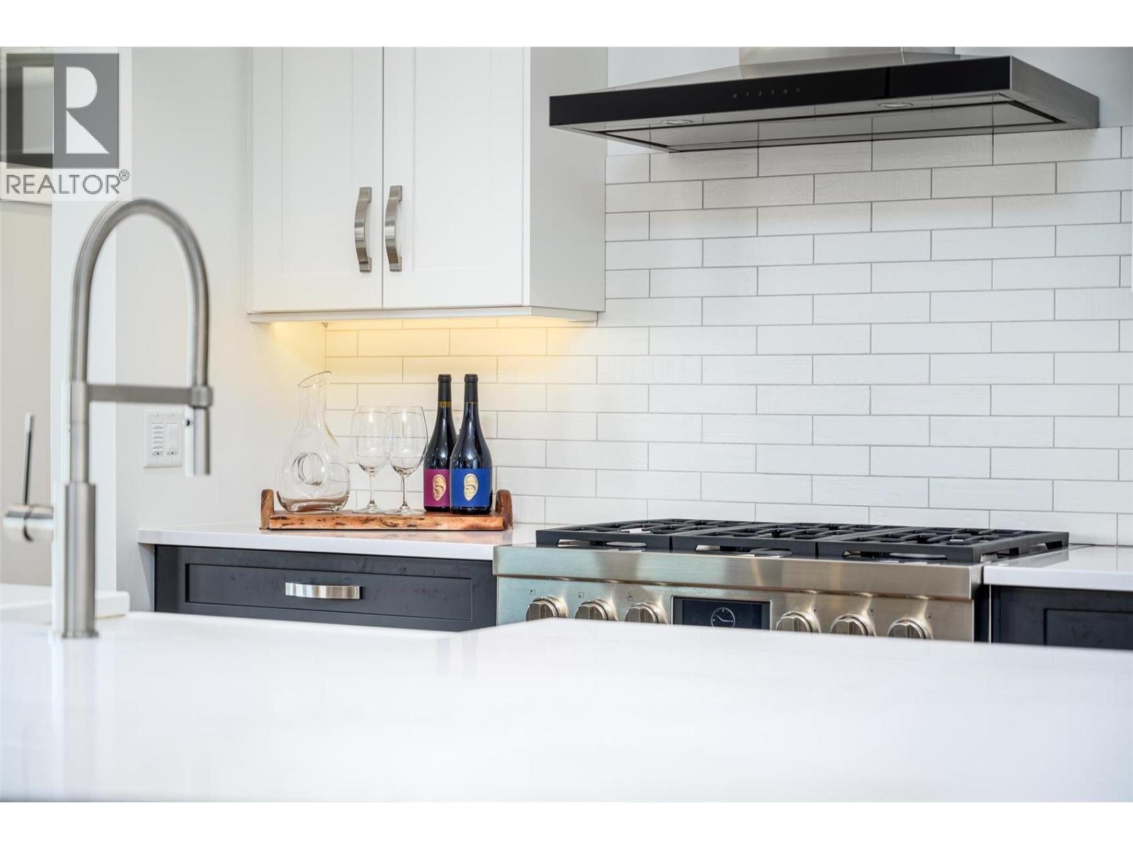 257 Ashcroft Court, Vernon