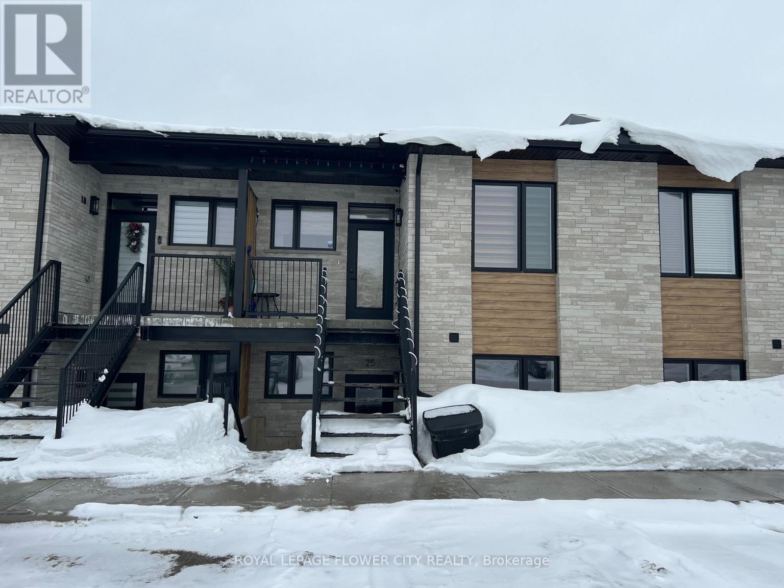 440 Wellingtom Street 25