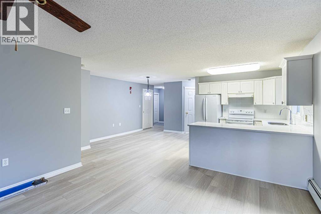 Single Family House for Sale in   Hunterview Drive NW Huntington Hills Calgary 