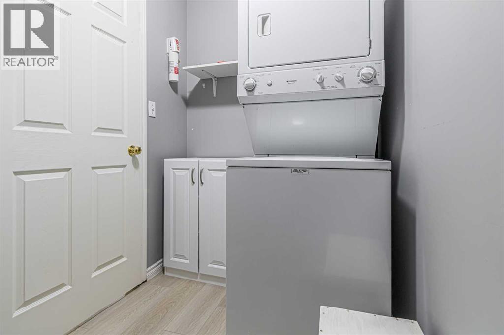 Single Family House for Sale in   Hunterview Drive NW Huntington Hills Calgary 