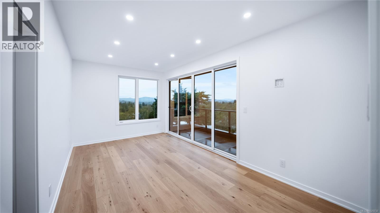 3700 Kootenay Pl, Saanich