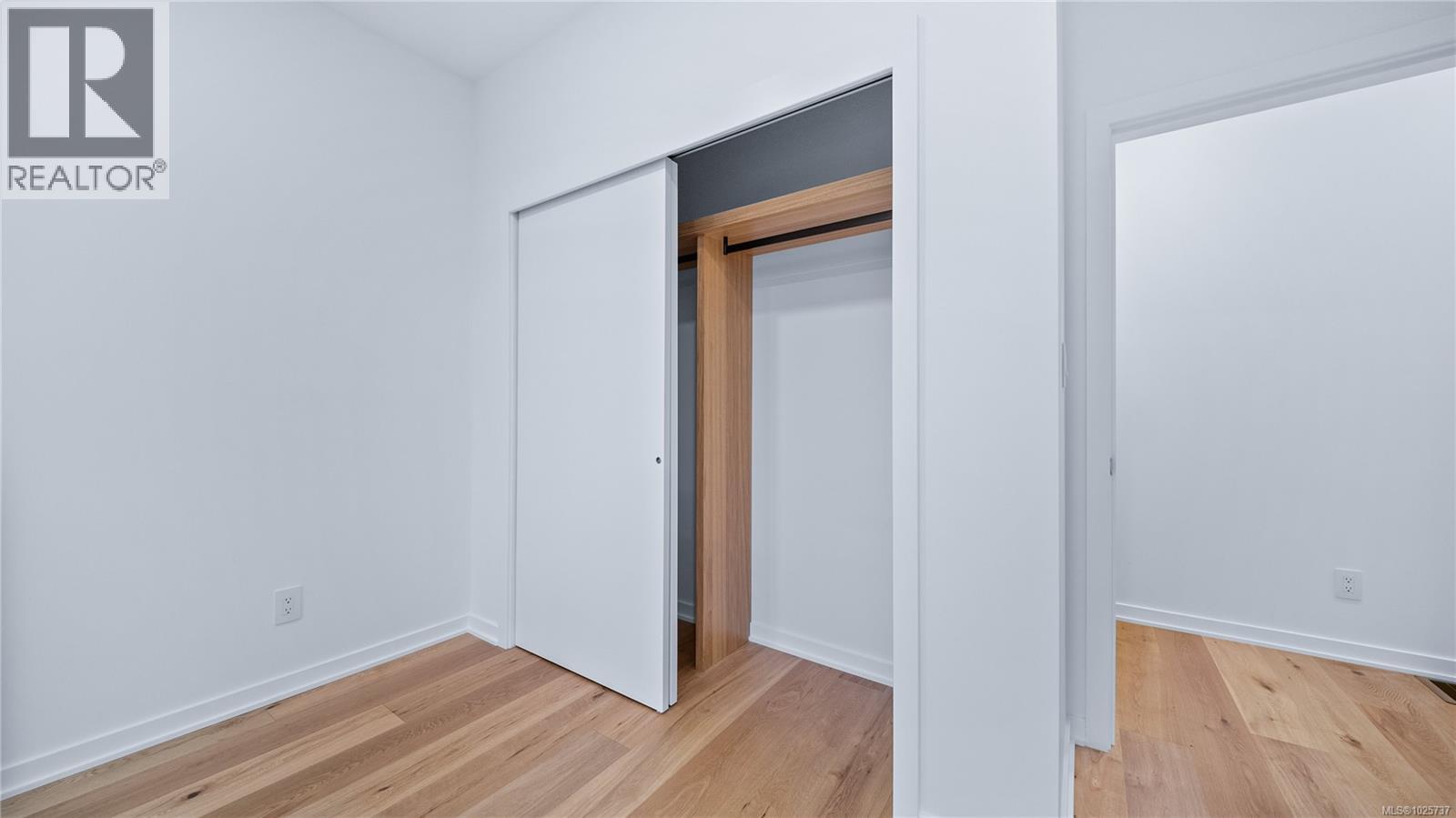 3700 Kootenay Pl, Saanich