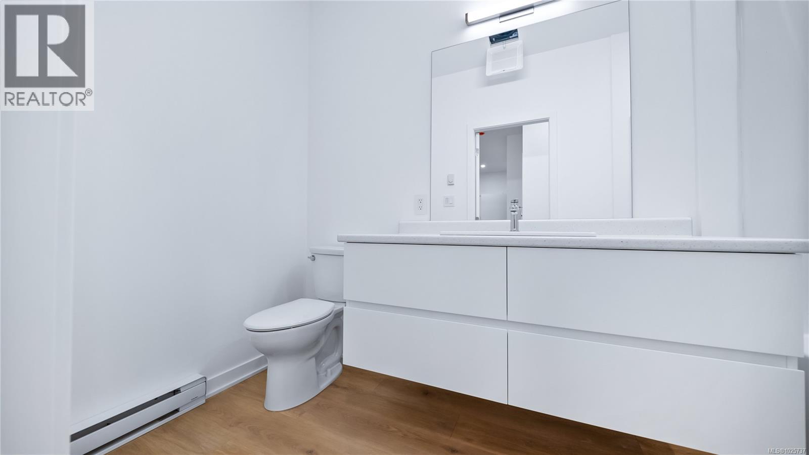 3700 Kootenay Pl, Saanich