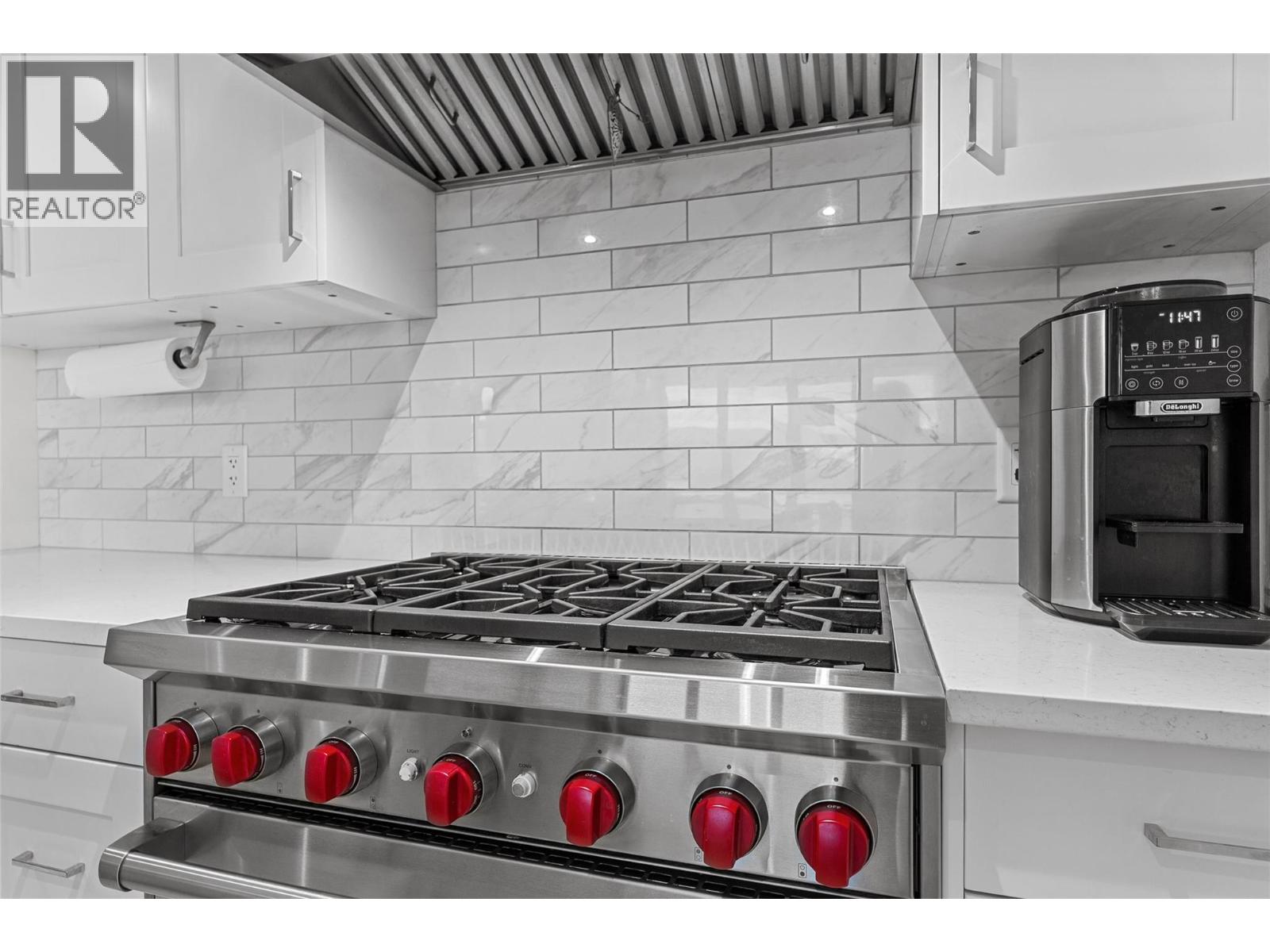 505 485 Groves Avenue, Kelowna