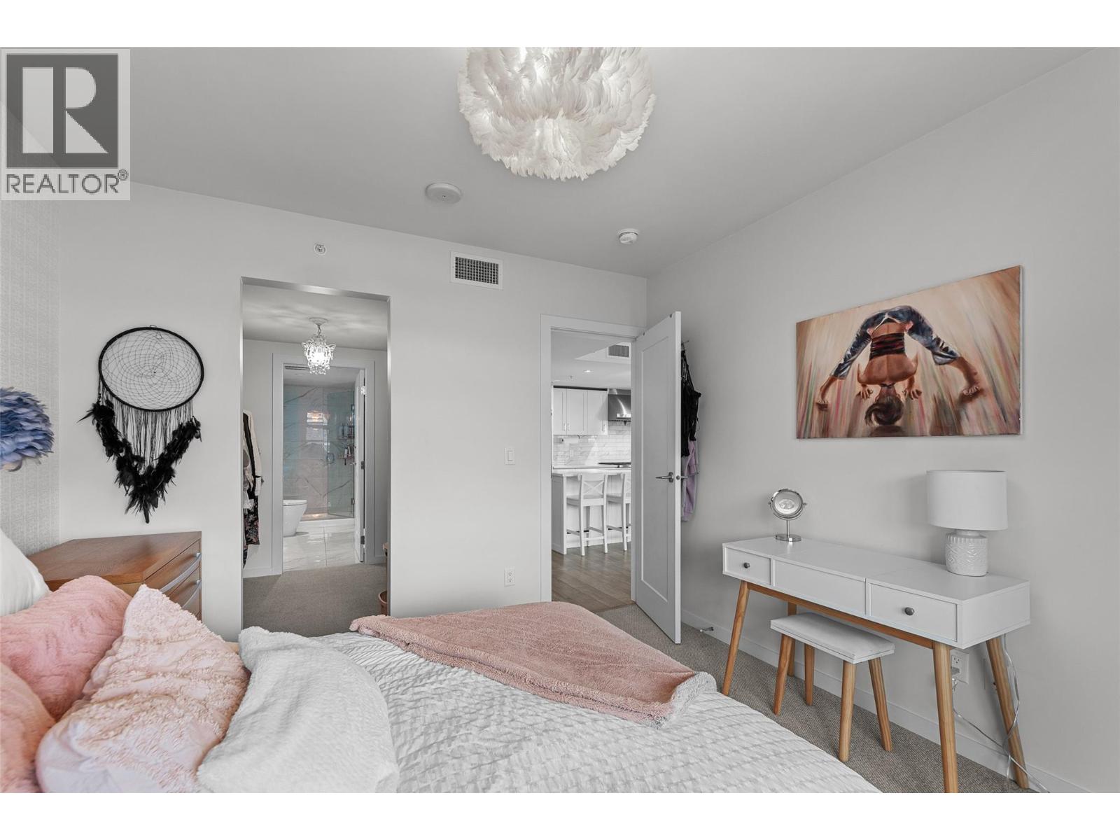 505 485 Groves Avenue, Kelowna