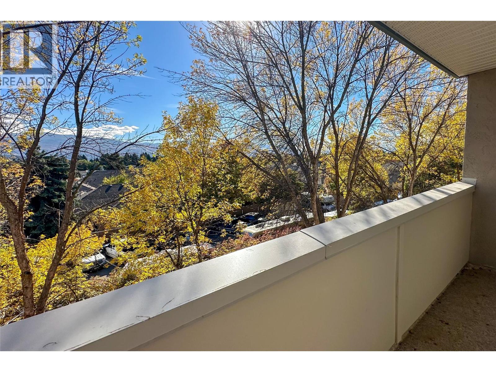 407 3180 De Montreuil Court, Kelowna