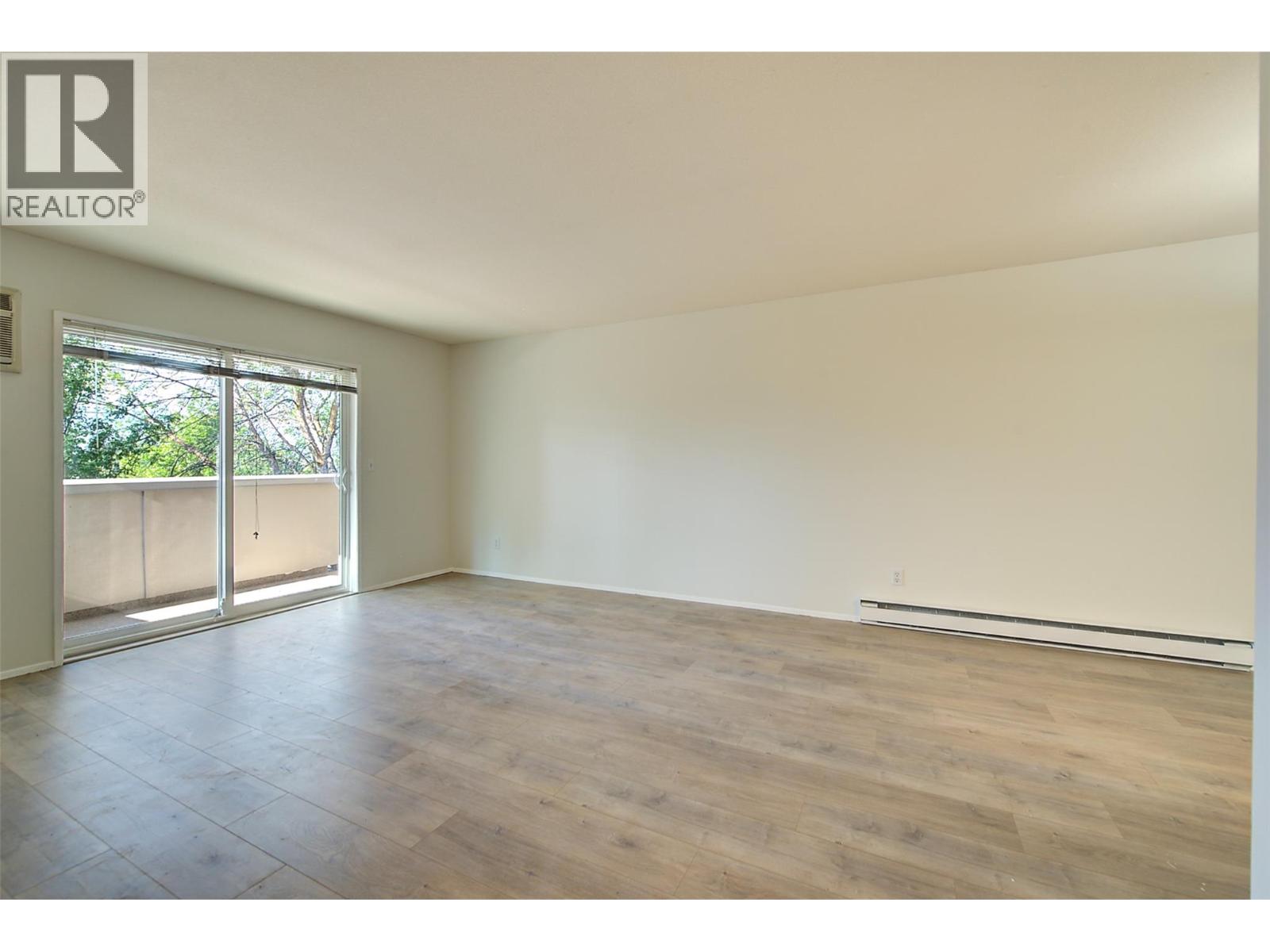 407 3180 De Montreuil Court, Kelowna