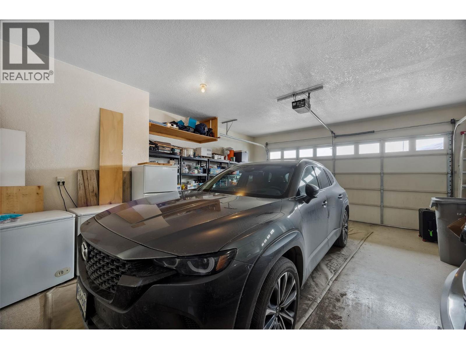 1925 englemann Court, Kamloops