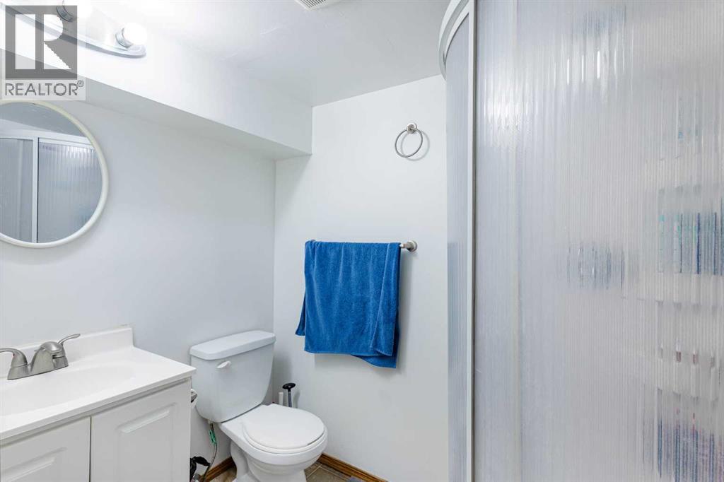 Single Family House for Sale in  Mt. Aberdeen Manor SE McKenzie Lake Calgary 