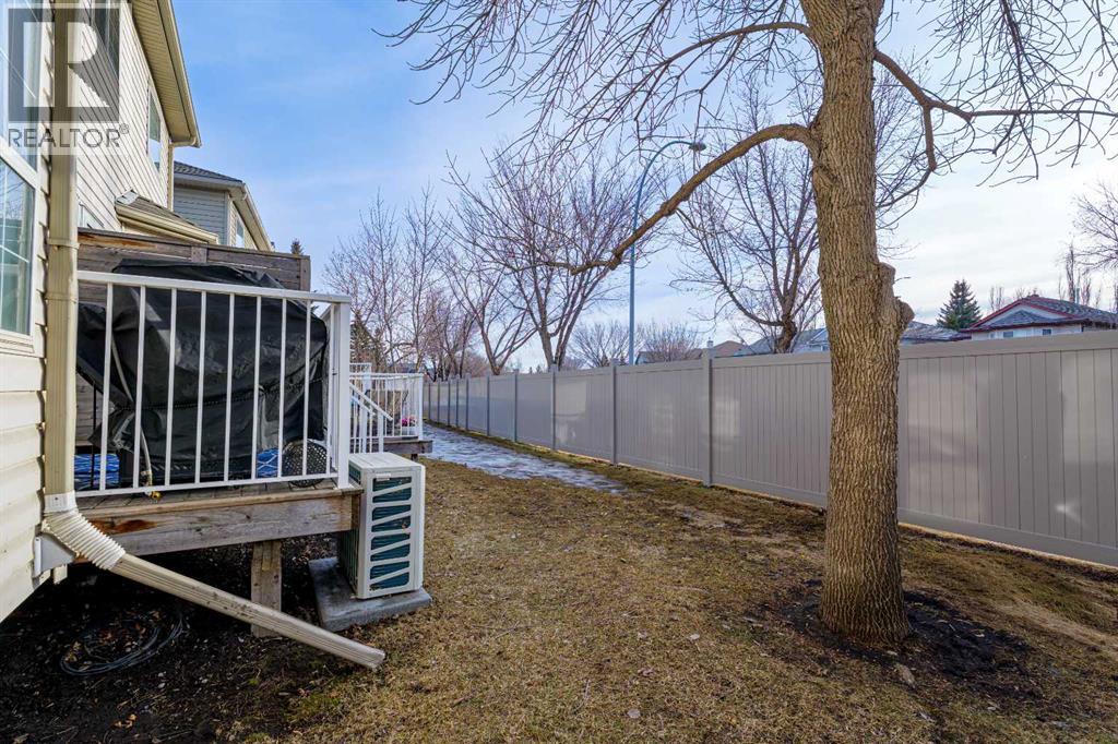 Single Family House for Sale in  Mt. Aberdeen Manor SE McKenzie Lake Calgary 