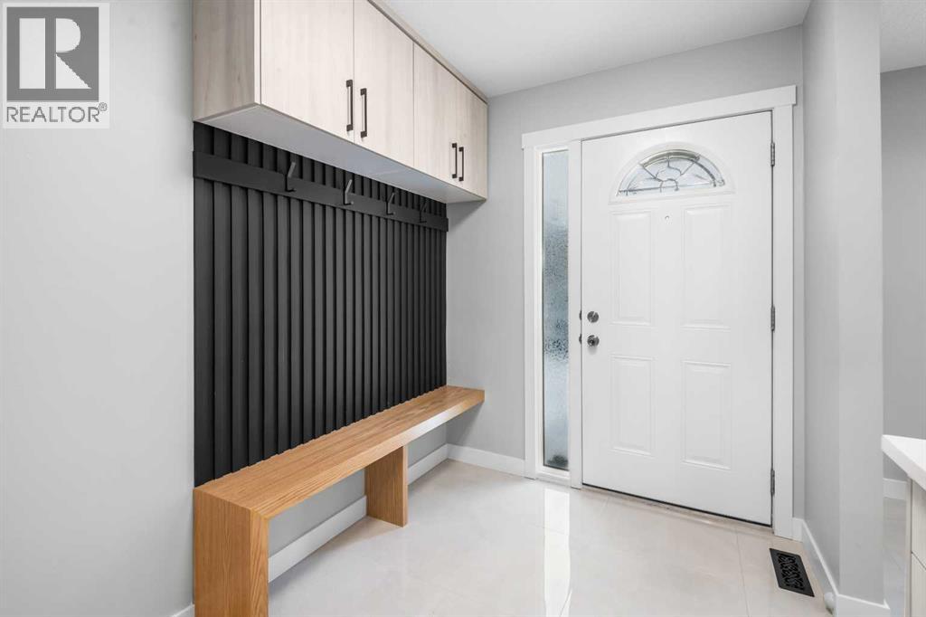 Single Family House for Sale in    Avenue SE Penbrooke Meadows Calgary 