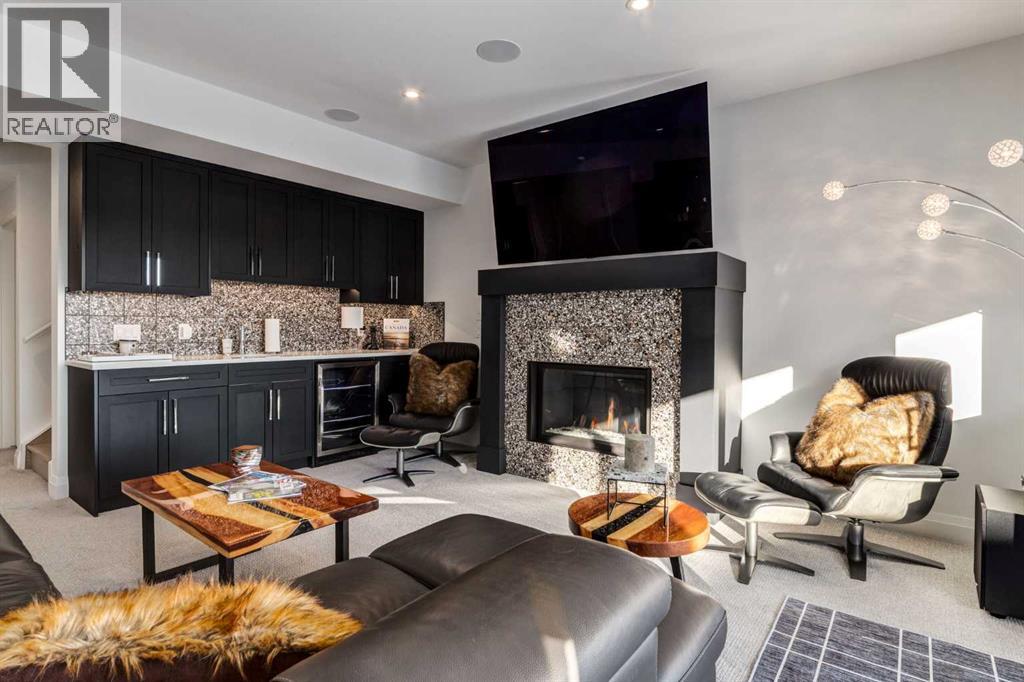 Single Family House for Sale in  Timberline Court SW Springbank Hill Calgary 