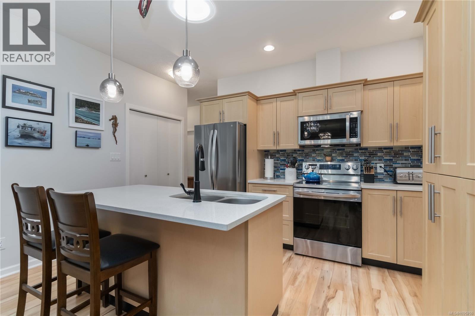  6373 Shambrook Drive, Sooke