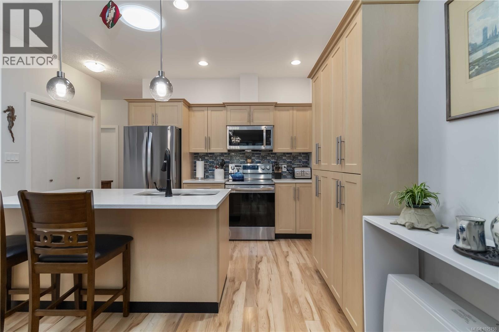  6373 Shambrook Drive, Sooke