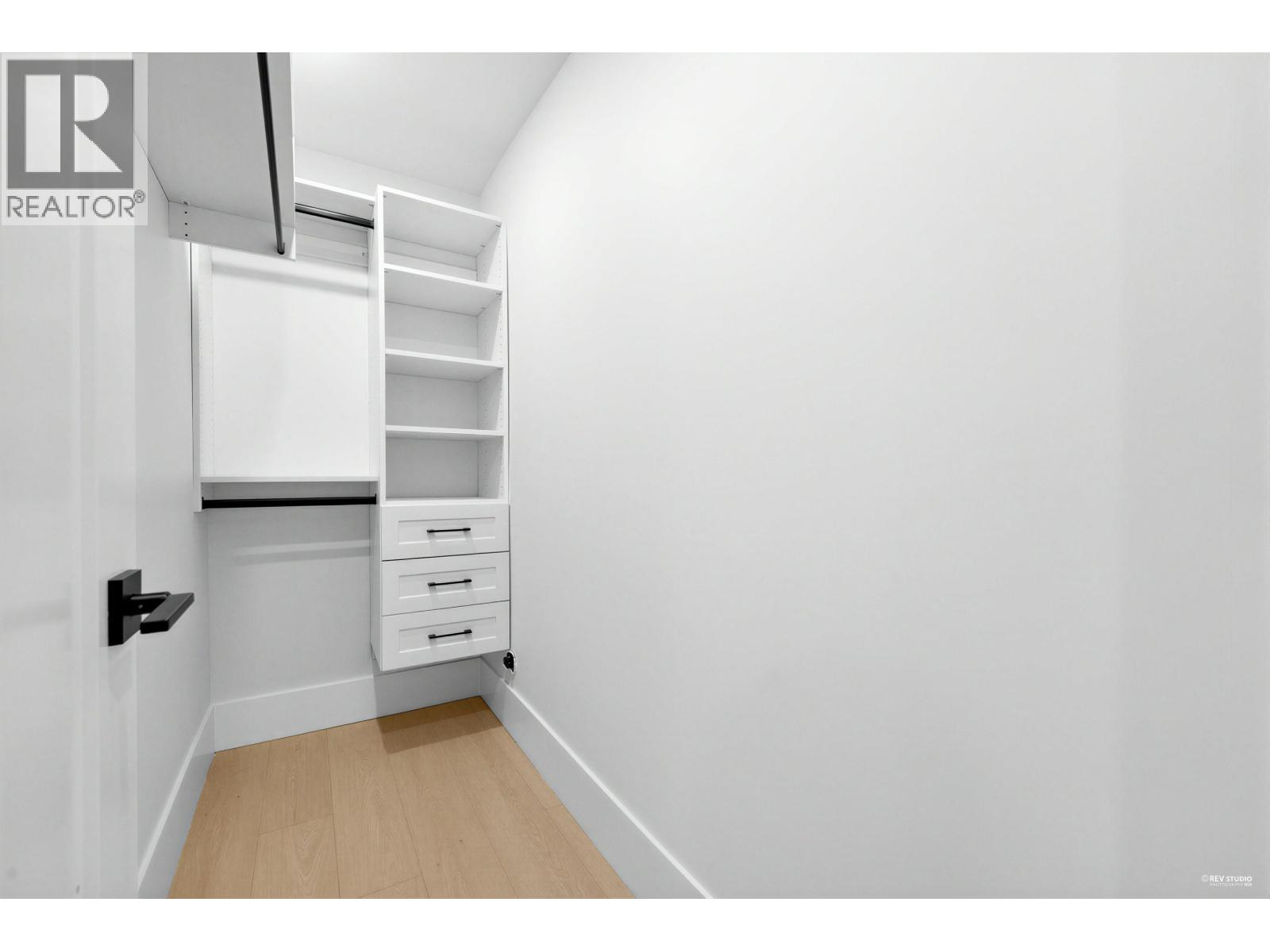 5186 57 TH Street, Delta