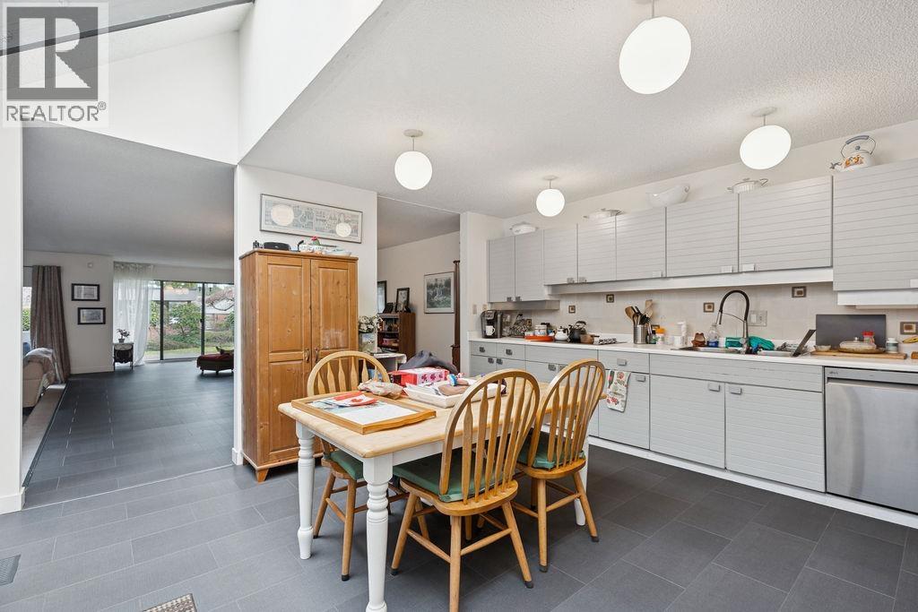 6626 TURNBERRY CRESCENT, Vancouver