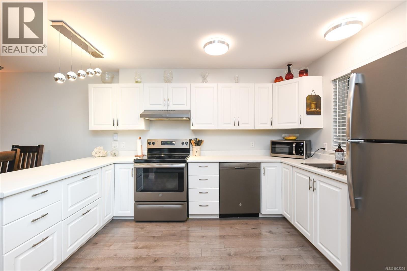 15 2625 Muir Rd, Courtenay