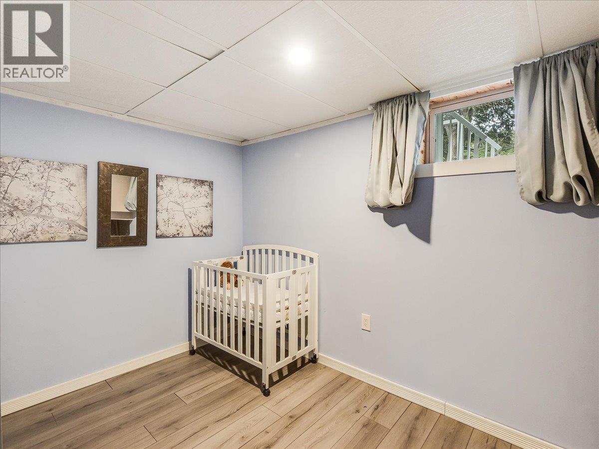 2399 Tenth Avenue, Trail