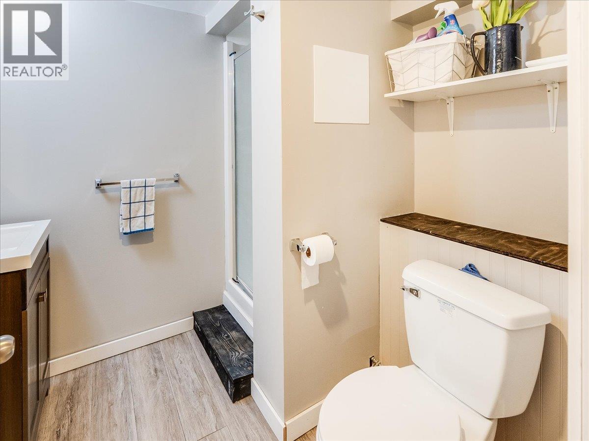 2399 Tenth Avenue, Trail