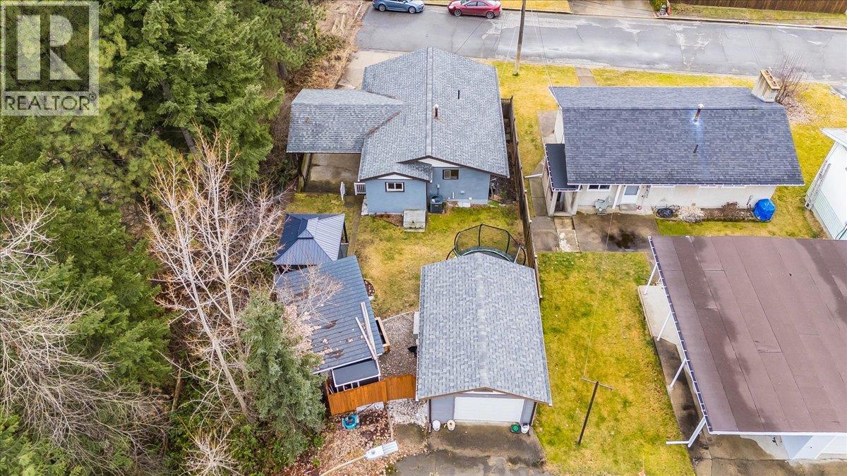 2399 Tenth Avenue, Trail