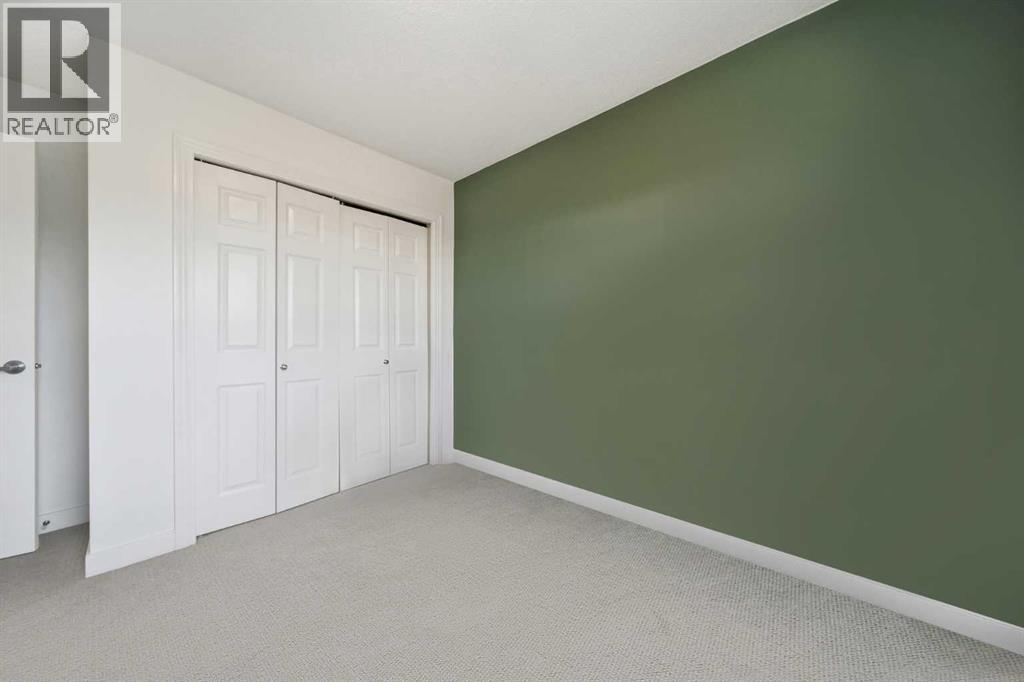 Single Family House for Sale in    Street SE Inglewood Calgary 