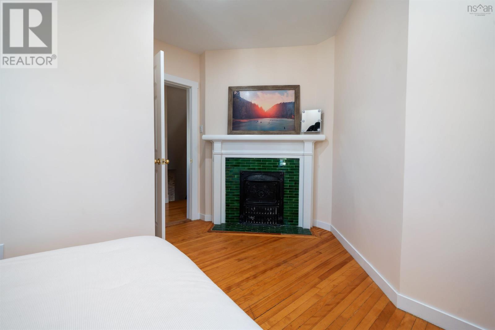 Property 29 of 43 of 132 Almont Avenue